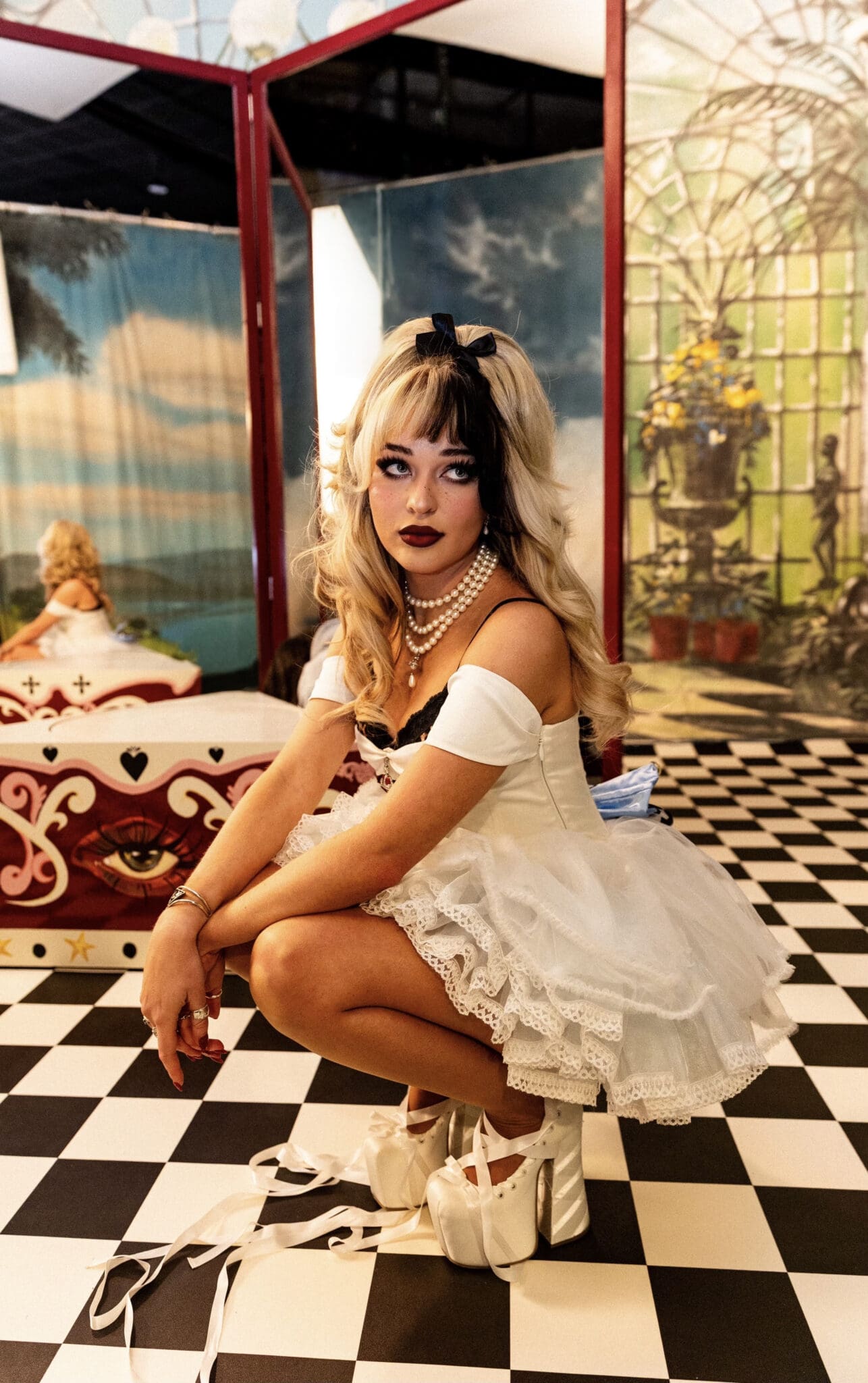 Luvcat Unleashes Provocative New 'Lipstick' Video