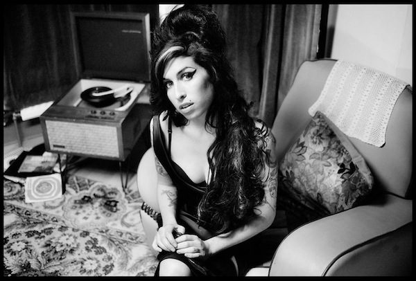 Watch A Rare Live Clip Of Amy Winehouse Performing ‘You Know I’m No Good’